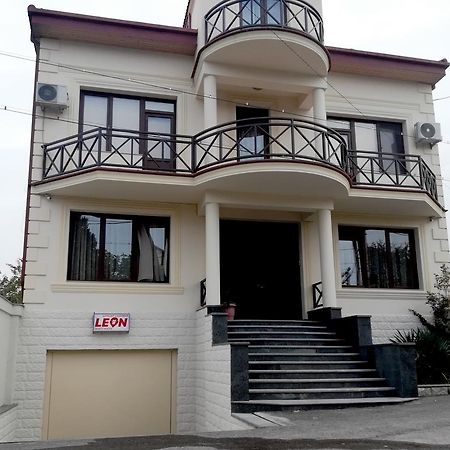 Leon Hotell Tbilisi Eksteriør bilde